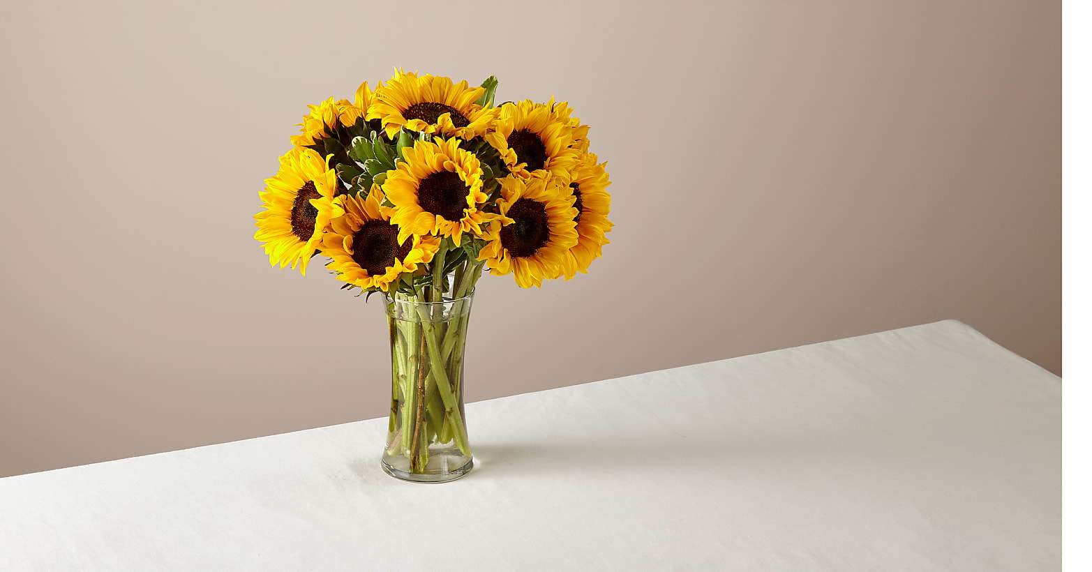 Sunflowers In Vase Order Flowers Online   Sunflowers In Vase 