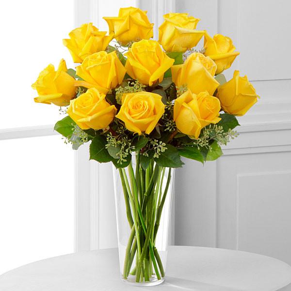 Yellow roses in vase – Order Flowers Online